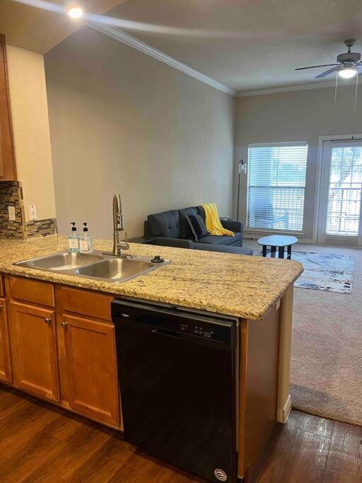 Hill Country Hiatus! Apartment Austin Exterior foto